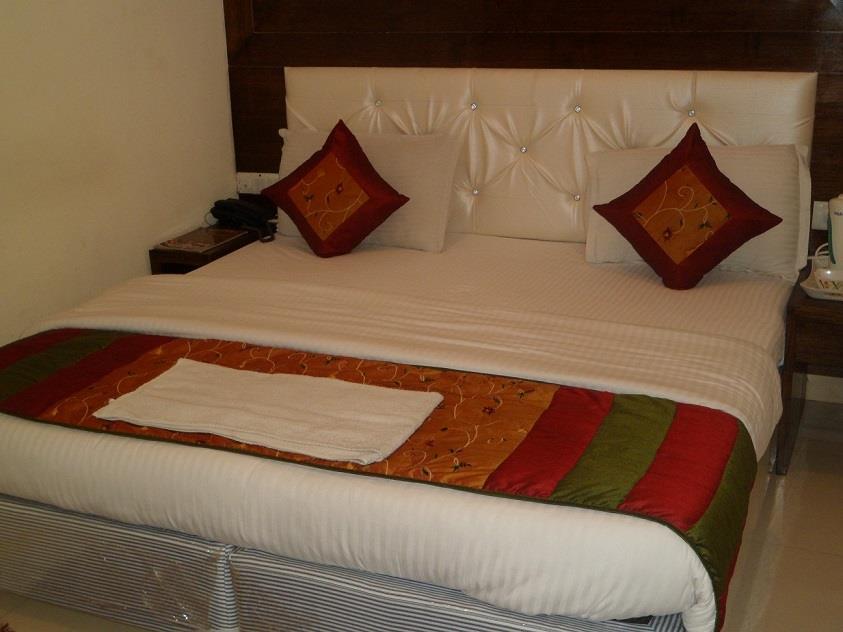 Hotel Arjun New Delhi Buitenkant foto